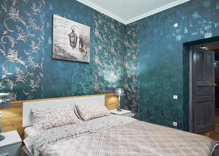 Apartment On Lyul\'Ky 5